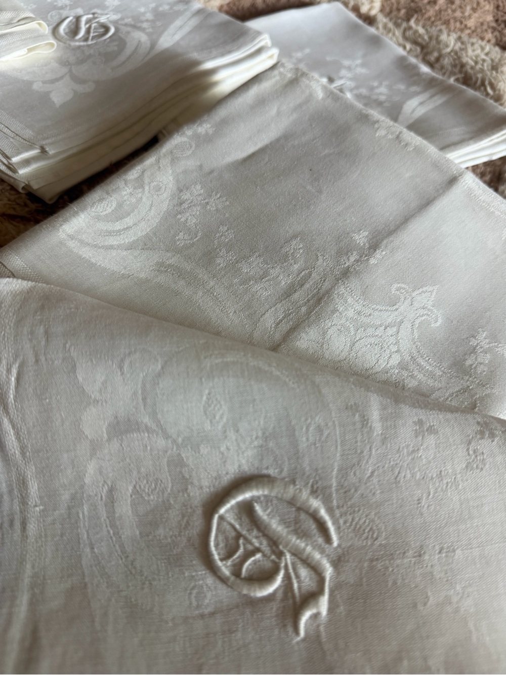 6Pc Classic 90s Ivory Cotton Oversized XL Embroidered G Damask Napkins VTG Linen